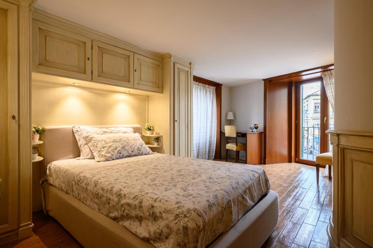 Apartament Toto E Peppino Family House Neapol Zewnętrze zdjęcie